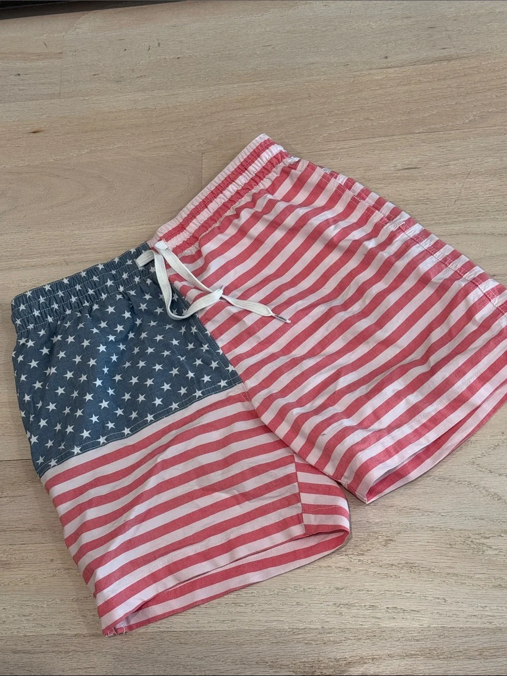 chubbies bold stars